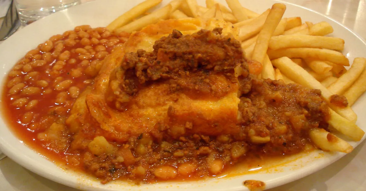 Shepherd's pie with beans and french fries